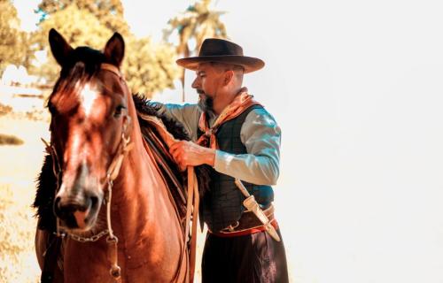 exposicao-encilhas-e-pilchas-11